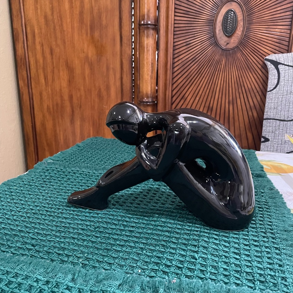 Sleek Black Abstract Sculpture the ceramic
